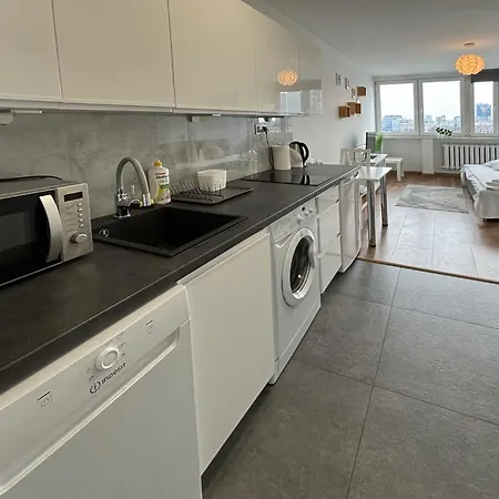Apartment Sweet Life Next To Metro Station
